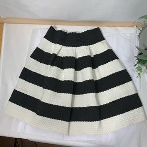 EUC Black and White Elastic Stripped Skirt
